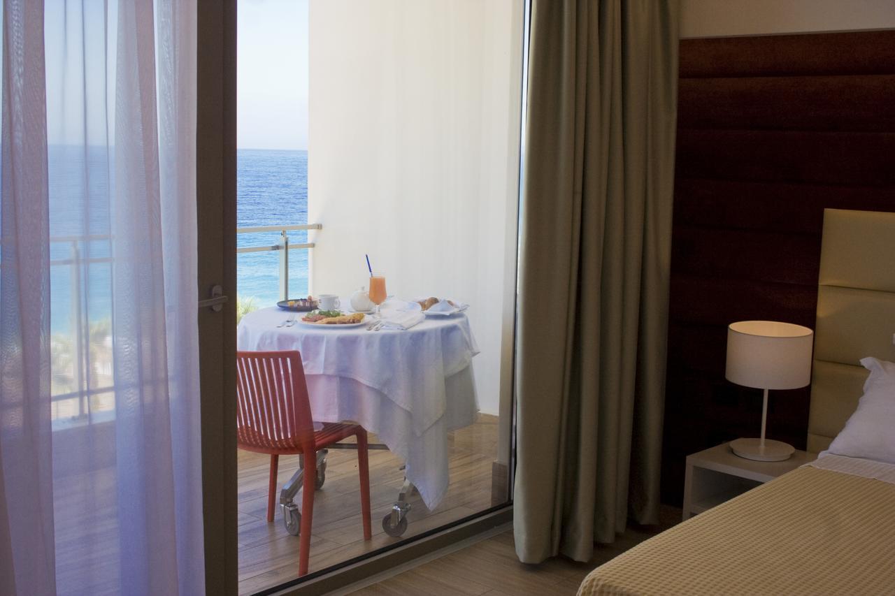 Hotel Morina Palace Dhermi Ngoại thất bức ảnh