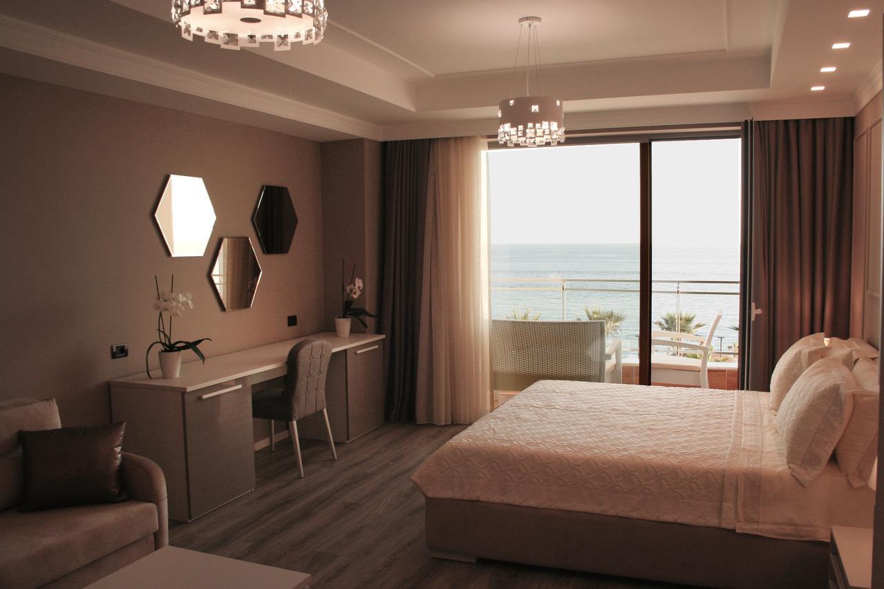 Hotel Morina Palace Dhermi Ngoại thất bức ảnh