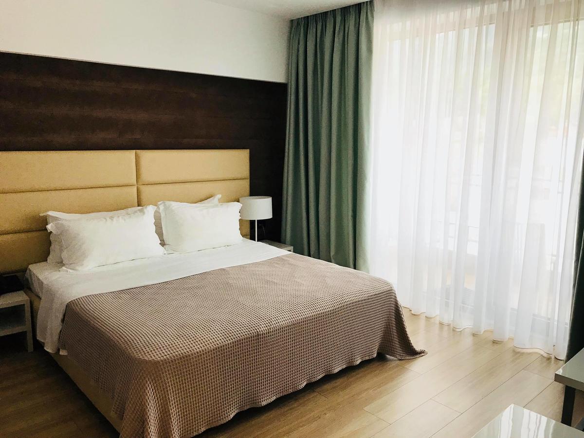 Hotel Morina Palace Dhermi Ngoại thất bức ảnh