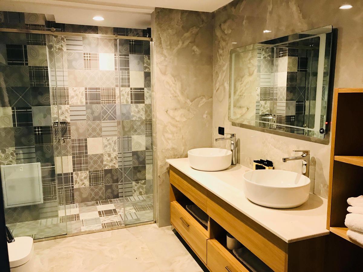 Hotel Morina Palace Dhermi Ngoại thất bức ảnh